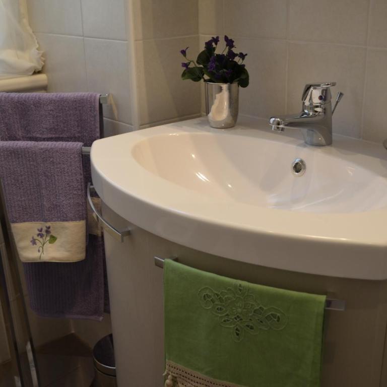 Heart of Parma - Appartamento con 2 Camere da Letto - 22