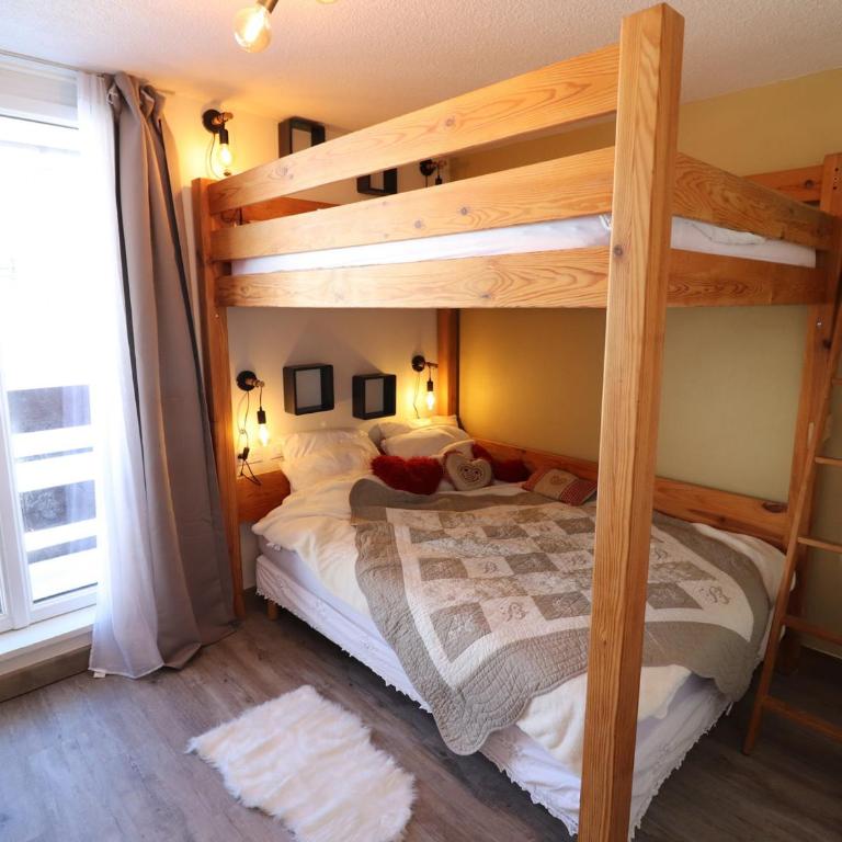 Appartement spacieux 6 pers · Ski aux pieds · Balcon Sud · Wifi - FR-1-502-473 - Appartement - 3