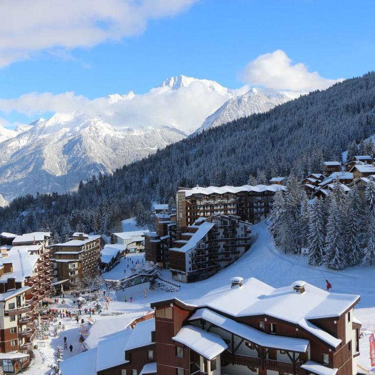 Appartement rénové au centre de La Tania avec parking - FR-1-568-47 - Apartment - 2
