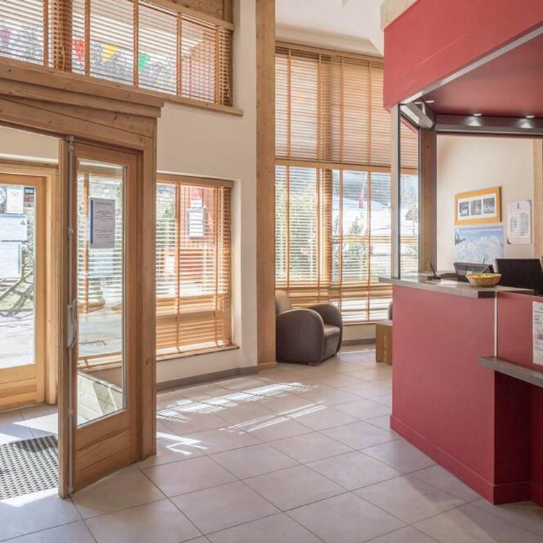Appartement rénové au centre de La Tania avec parking - FR-1-568-47 - Apartment - 6