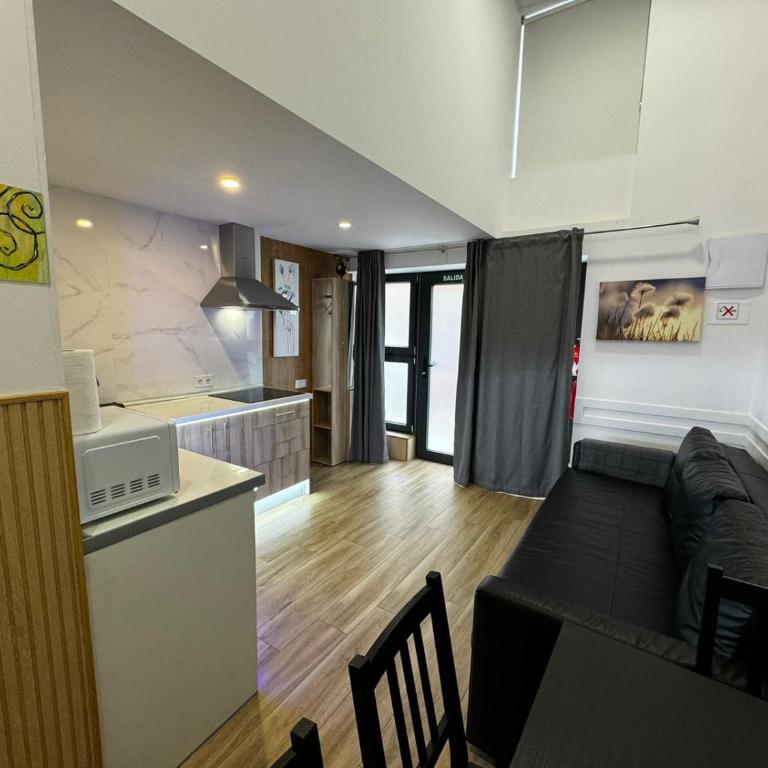 Carbonell 1 - Family Suite - 16