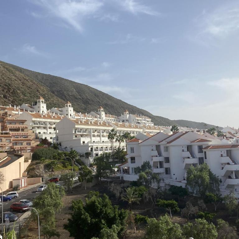 Castle Harbour Luxury Family Home Heated Pool by LoveTenerife - Apartamento con vistas al mar - 42
