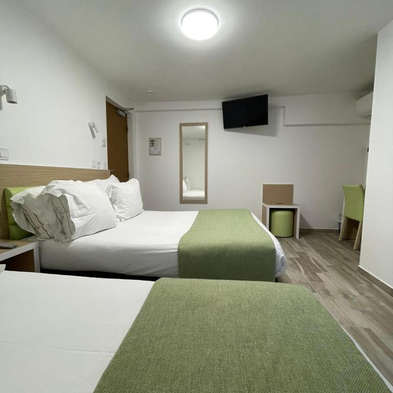 Hôtel De La Herse d'Or - Chambre Triple Confort - 2