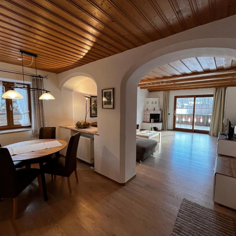 Ferienwohnungen Beim Zellerbäck inkl. Chiemgaukarte - Apartment mit Terrasse - 2