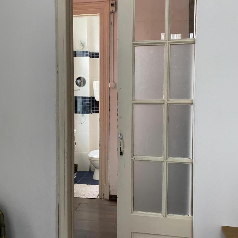 Edificio Quijano - Triple Room with Private Bathroom - 13