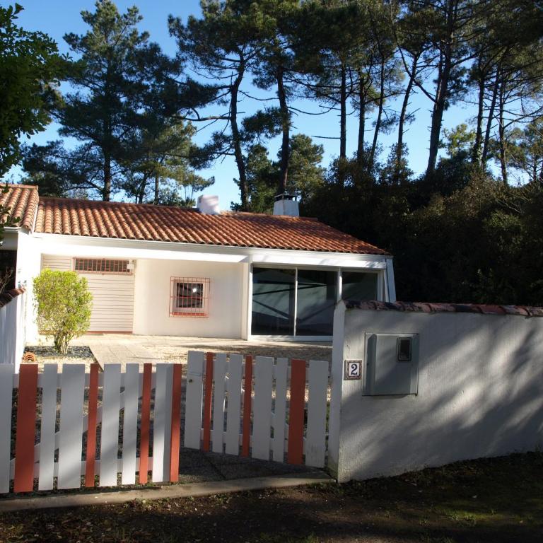 Maison rénovée, proche forêt et plage - FR-1-323-371 - Maison de Vacances - 1