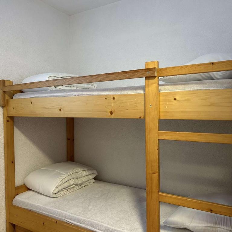 Montgenèvre : Studio rénové, ski aux pieds, 4 pers., parking inclus, animaux acceptés - FR-1-330D-135 - Apartment - 7