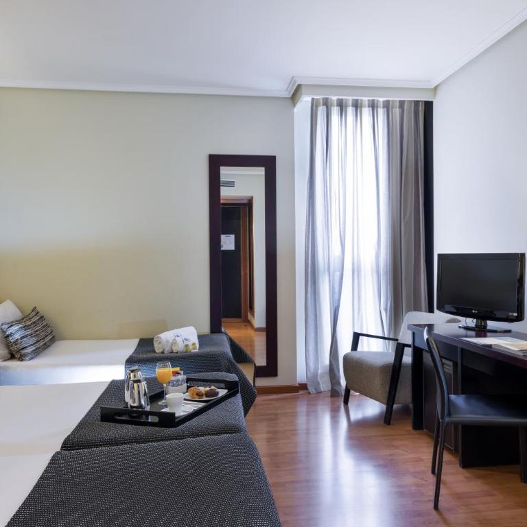 Exe Auriense - Habitación Doble con cama supletoria - 3