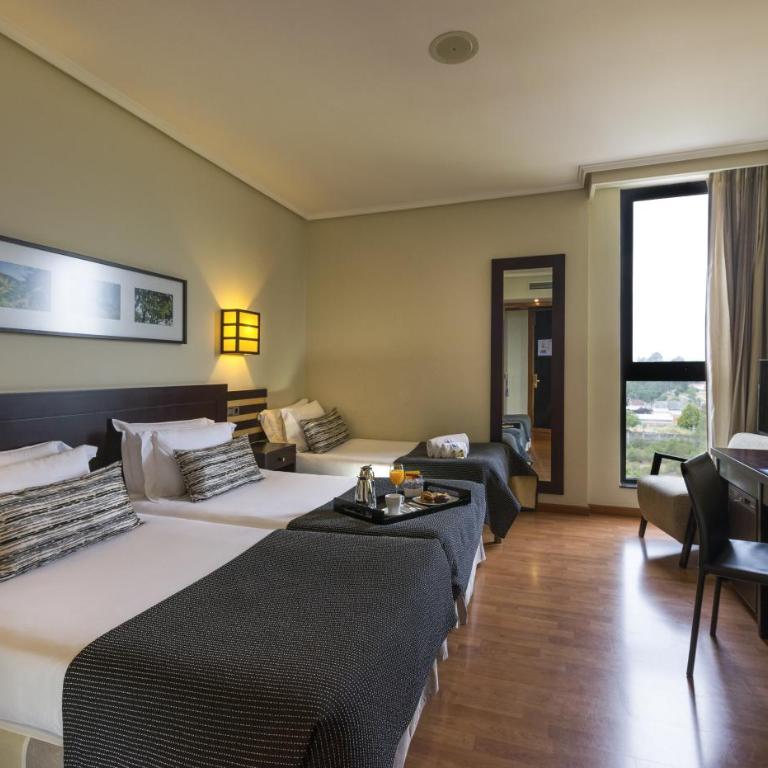 Exe Auriense - Habitación Doble con cama supletoria - 1