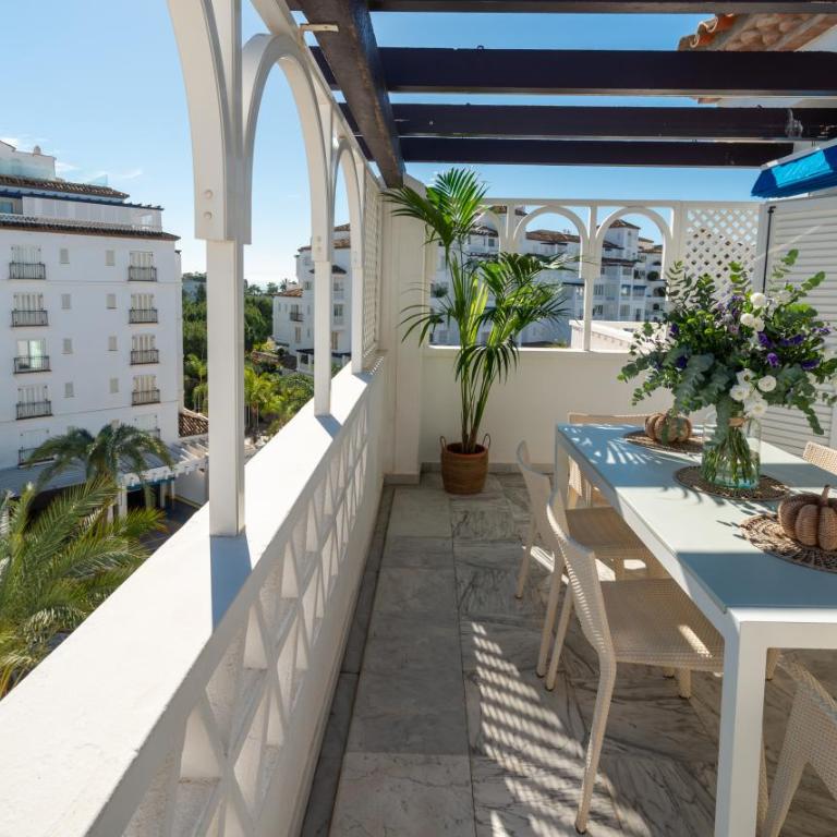 Wonderful Penthouse 3 bedrooms in Puerto Banús -Marbella - Apartamento de 3 dormitorios - 58