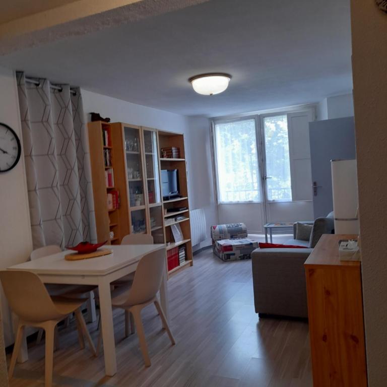 T2bis, HYPER CENTRE FACE LES THERMES - Apartment mit 2 Schlafzimmern - 1