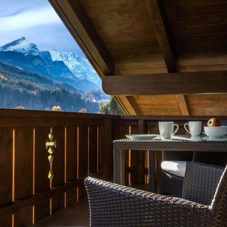 Aurum Lodge - Three-Bedroom Apartment - 31