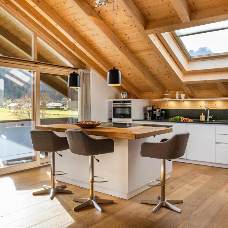 Aurum Lodge - Three-Bedroom Apartment - 12