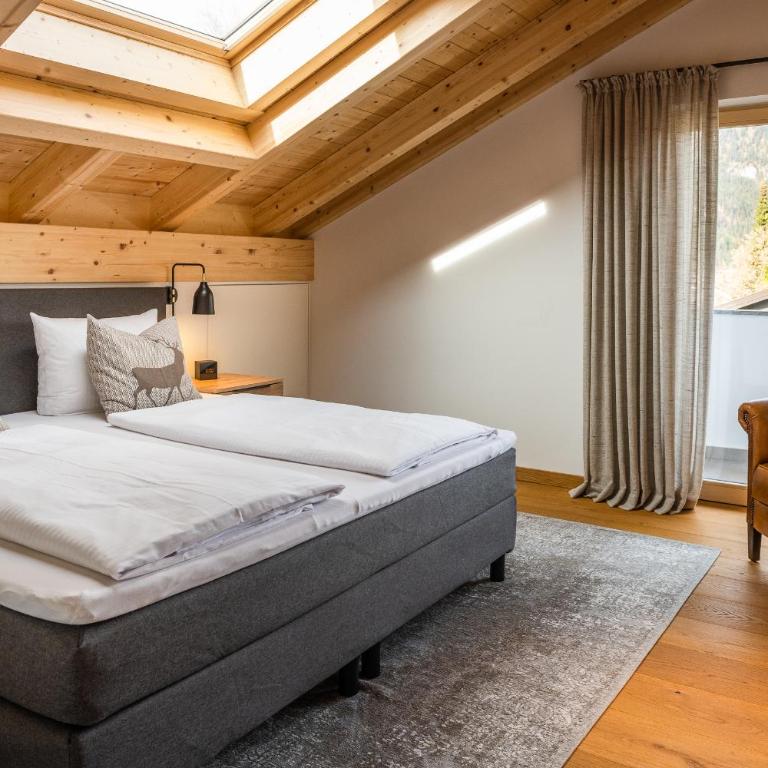 Aurum Lodge - Three-Bedroom Apartment - 20