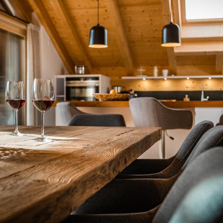 Aurum Lodge - Three-Bedroom Apartment - 14