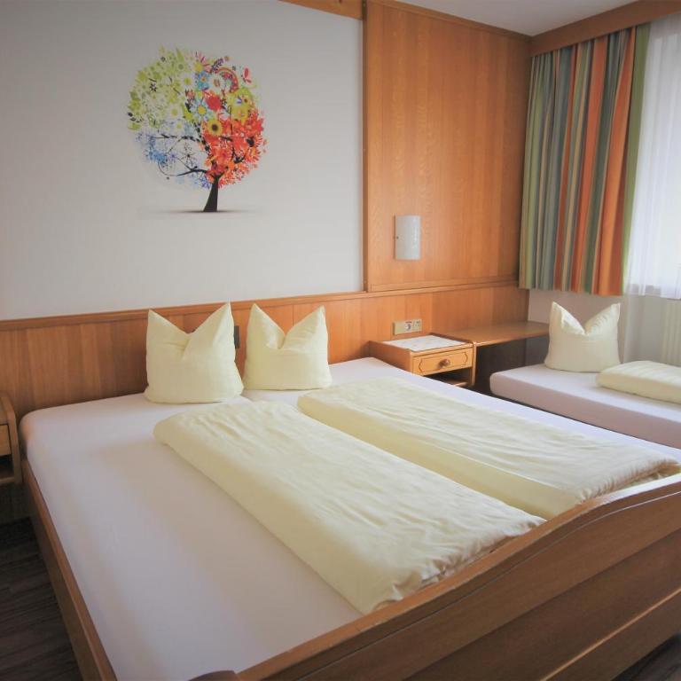 Kinderhotel Sailer - Classic Dreibettzimmer - 3