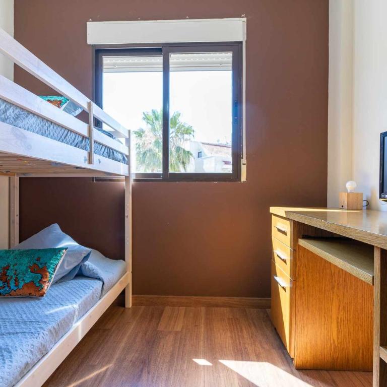 rentafive - Nuevo - A/A - Reformado - Piscina - Three-Bedroom Apartment - 12
