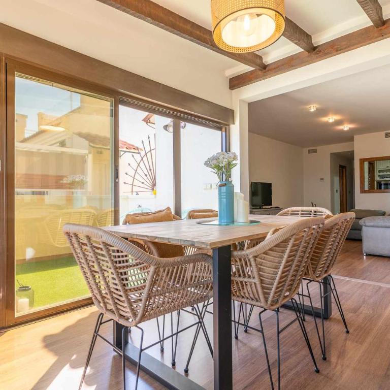 rentafive - Nuevo - A/A - Reformado - Piscina - Three-Bedroom Apartment - 18