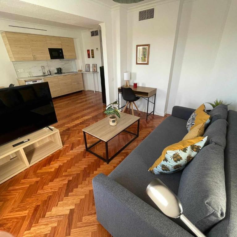 Piso luminoso con balcones frente Parque Retiro - Deluxe Double Room with Balcony - 3