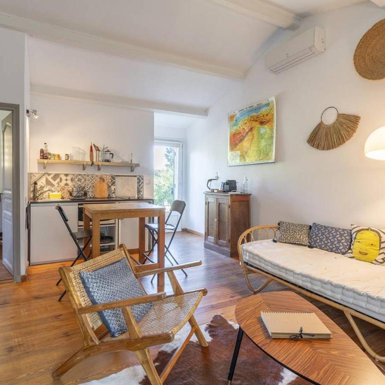 Mas la Pauline Gîtes de charme & roulotte - Gîte 1 Chambre - 9