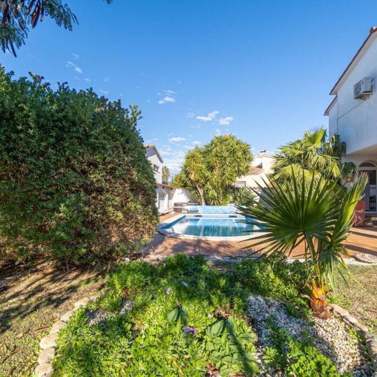 SM21-Big house in the beach - Villa - 24