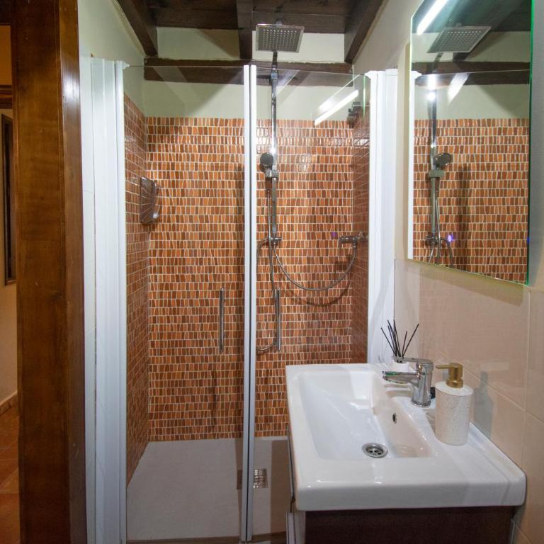 Arco Elvira - Abarqueros Suite - Albaycin - One-Bedroom Apartment - 7