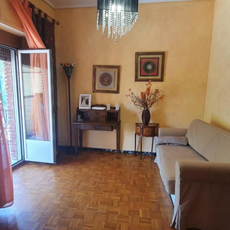 Apartamento con encanto junto al Postiguet y Castillo - Two-Bedroom Apartment - 20
