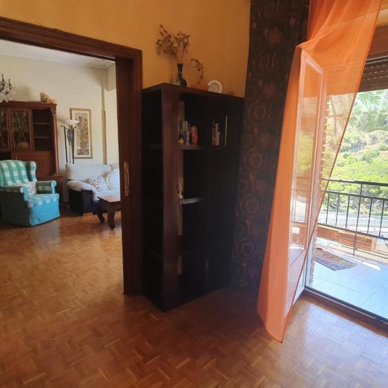 Apartamento con encanto junto al Postiguet y Castillo - Two-Bedroom Apartment - 13