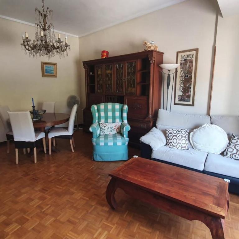 Apartamento con encanto junto al Postiguet y Castillo - Two-Bedroom Apartment - 14