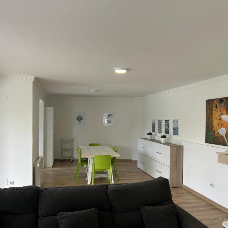 Apartagal-A Corredoira - Casa de 4 dormitorios - 23