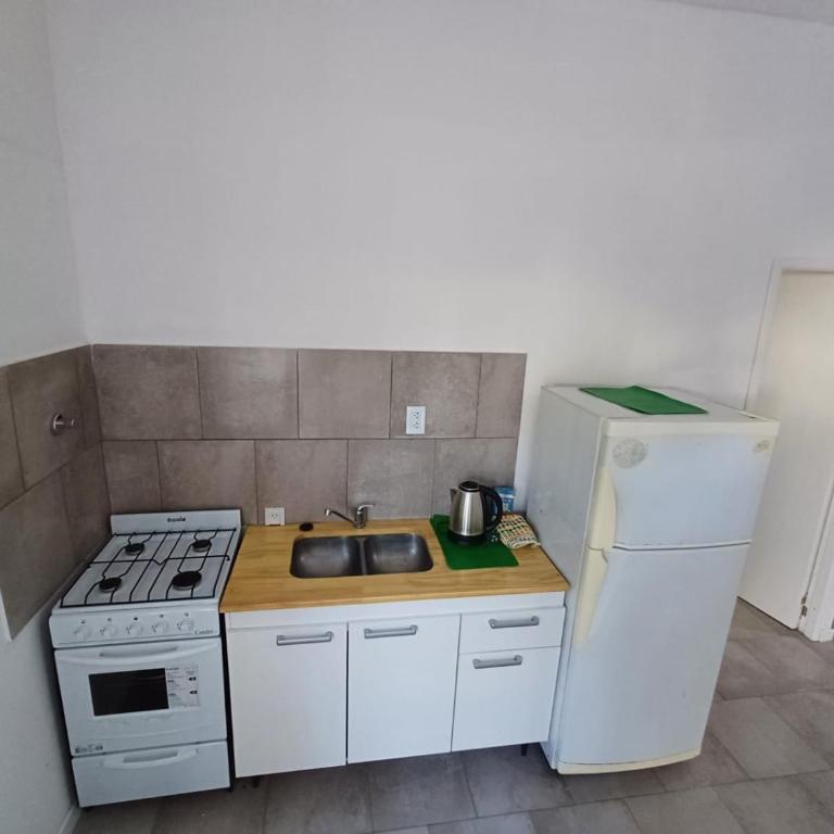 Departamento Alberti - Two-Bedroom Apartment - 9