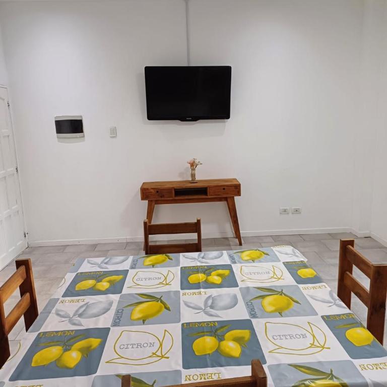 Departamento Alberti - Two-Bedroom Apartment - 12