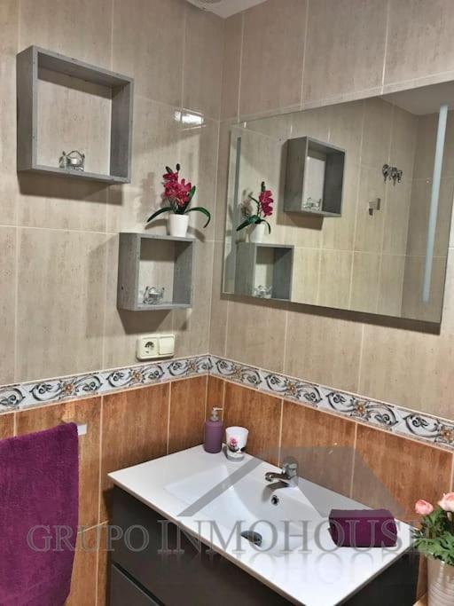 Ático del sol - Two-Bedroom Apartment - 11