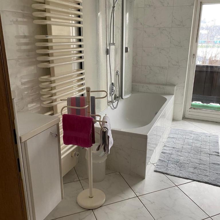 Haus Jochbergerstrasse 116 - Three-Bedroom Apartment - 16