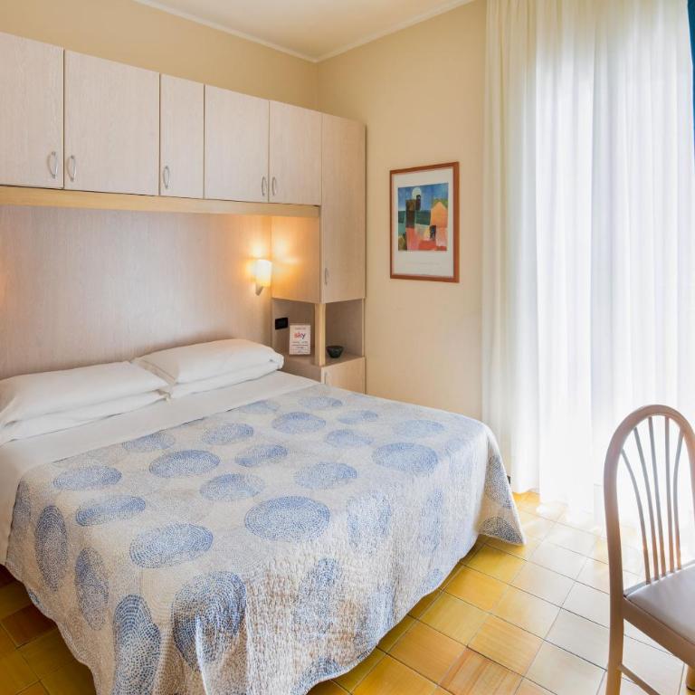 Hotel Olympic - Economy Single Room - 3