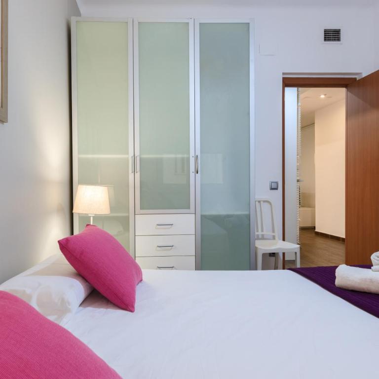 Housalia Corsega - Apartment 3 bedrooms next to Sagrada Familia - Three-Bedroom Apartment - 6