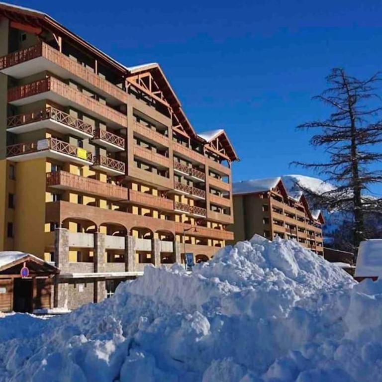 Les terrasses d Isola B avec parking couvert inclus proche des pistes et de la galerie, résidence récente - Appartement 2 Chambres - 12
