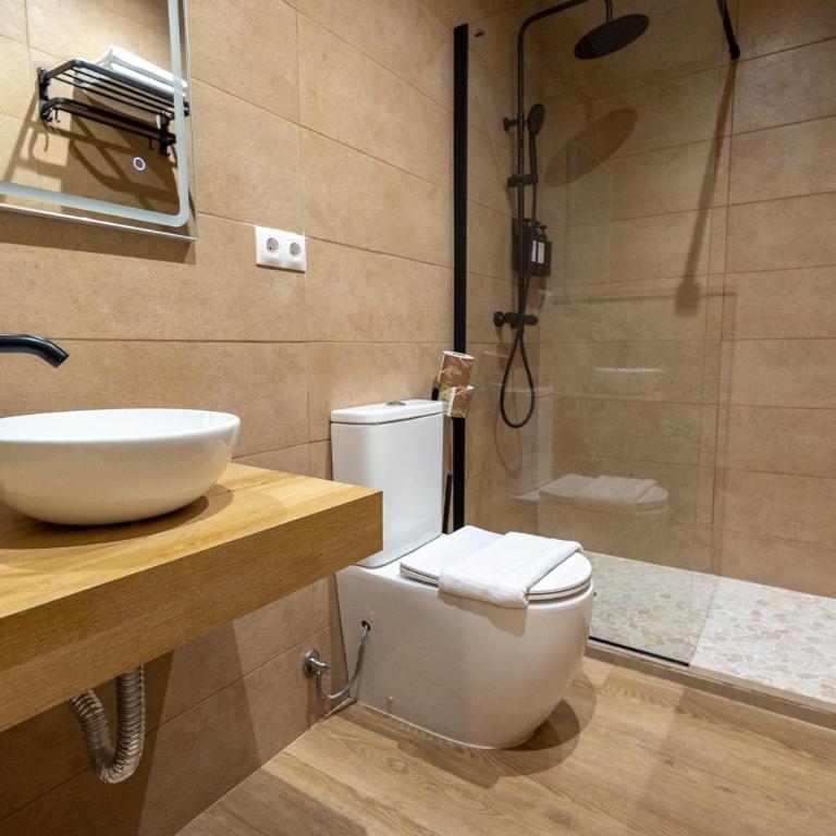 The Clover - Suite Familiar con balcón - 6