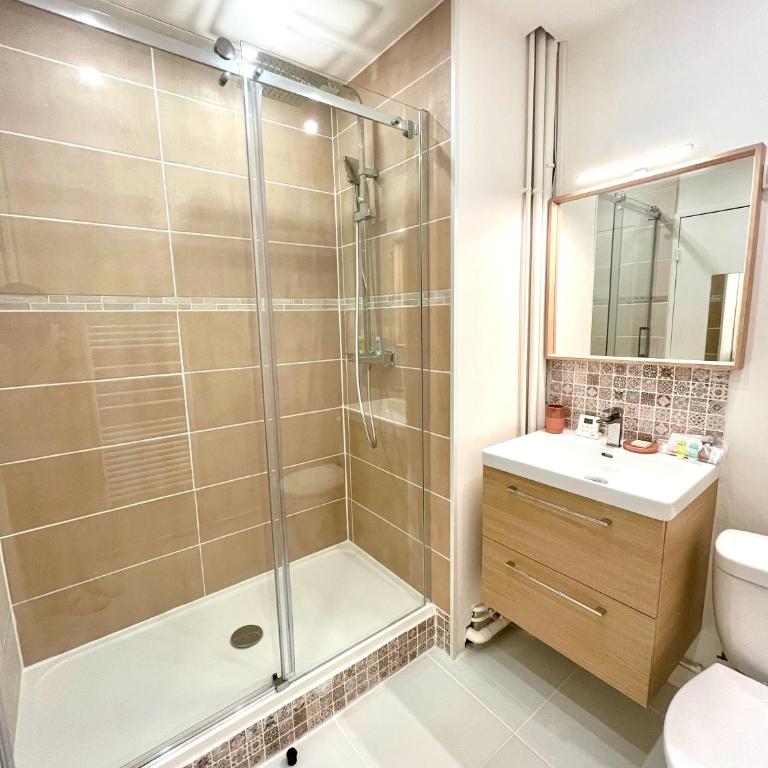 Charmant studio + parking privé - Studio - 13