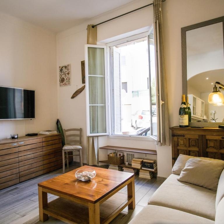 Appartement très cosy avec cour - Appartement 1 Chambre - 18