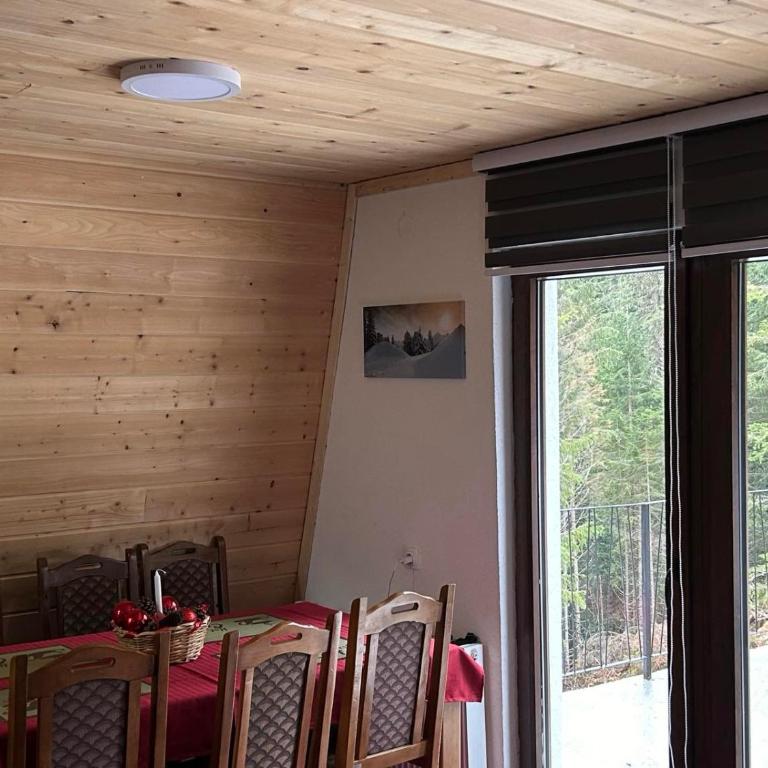 Vikendice Jahorinska Dvorišta 1 - Three-Bedroom House - 20