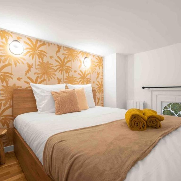 MONTMARTRE Sacré-Coeur, appartement jardin 6 à 8P - Apartamento de 3 dormitorios - 3