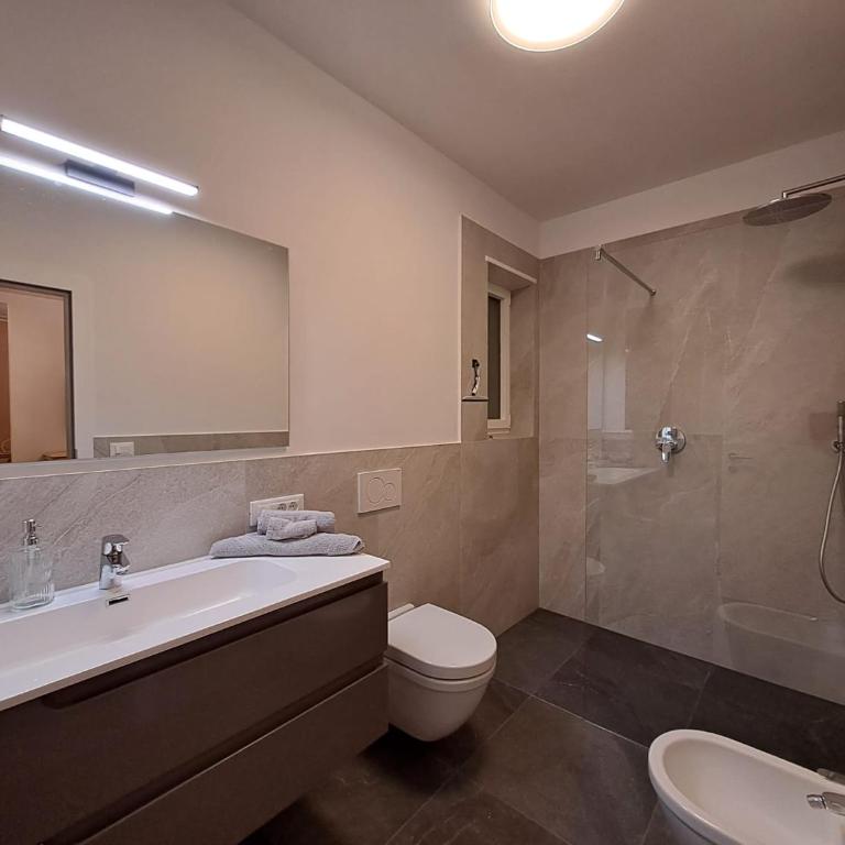 Guesthouse Le Palme - Casa con 4 camere da letto - 31