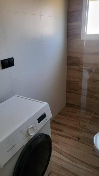 Casa Mario, La Zenia Boulevard area,fantastic 2 bedrooms, 2 bathrooms house with communal swimming pool and barbecue - Apartamento de 2 dormitorios - 26