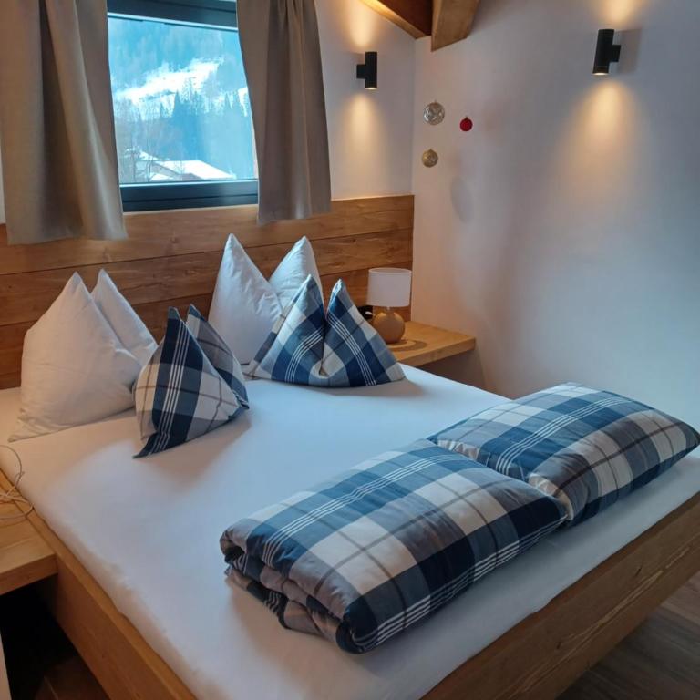 Chalet Stubai Apartments-Ferienwohnungen - Deluxe Familiensuite - 12