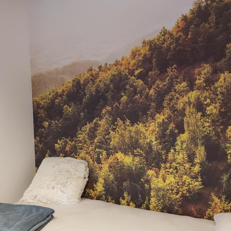 Mountain Dreams - Three-Bedroom Apartment - 11
