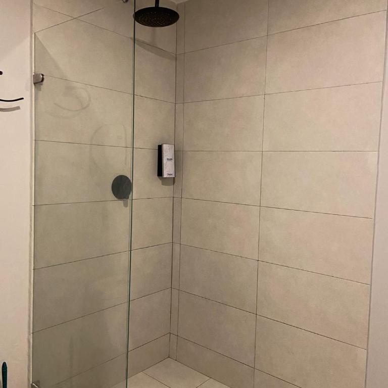 Dreamer Beach Club - Cama en habitación compartida con 4 camas - 3