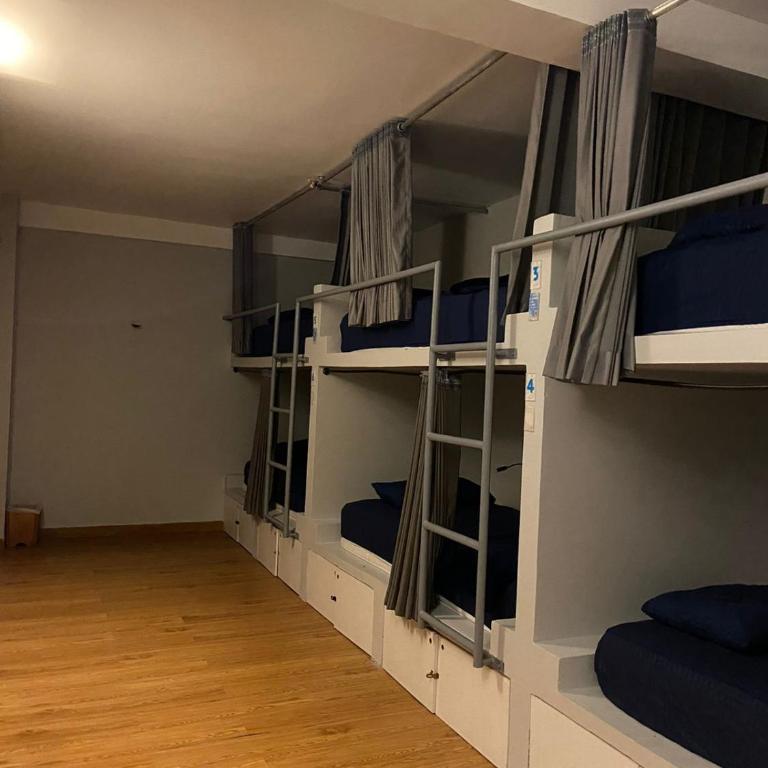 Dreamer Beach Club - Cama en habitación compartida mixta de 6 camas - 1