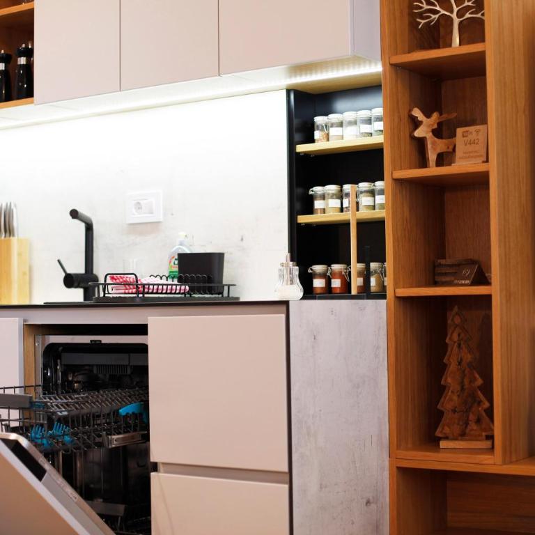 UrbanKop Vidik Residence - Two-Bedroom Apartment - 43