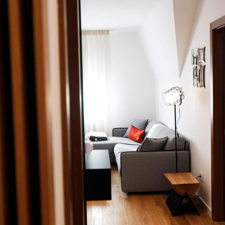 UrbanKop Vidik Residence - Two-Bedroom Apartment - 11
